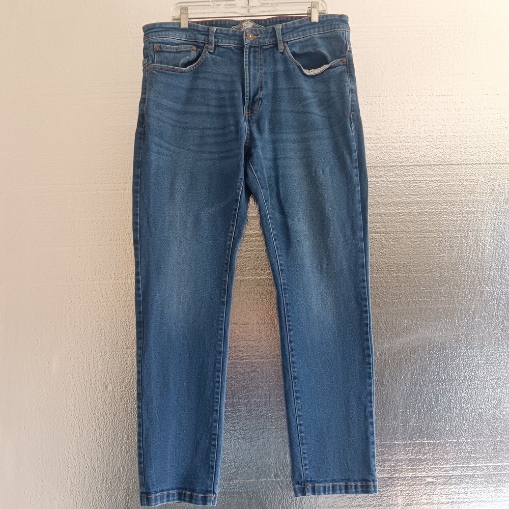Grayers Jeans Mens 36x32 *measures 36x31 Blue Straight Leg Cotton Blend Denim